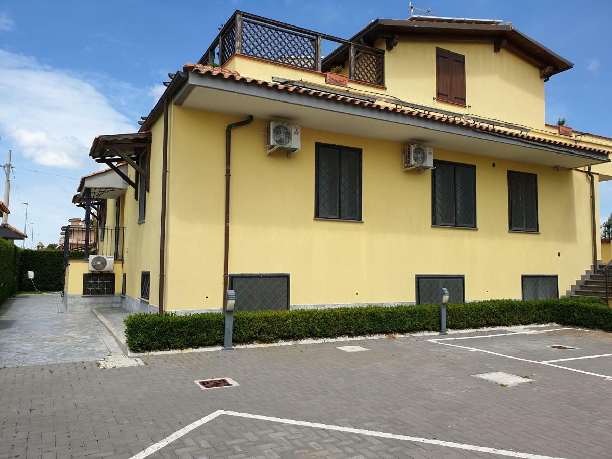 Fly In The World B&B Fiumicino Eksteriør bilde