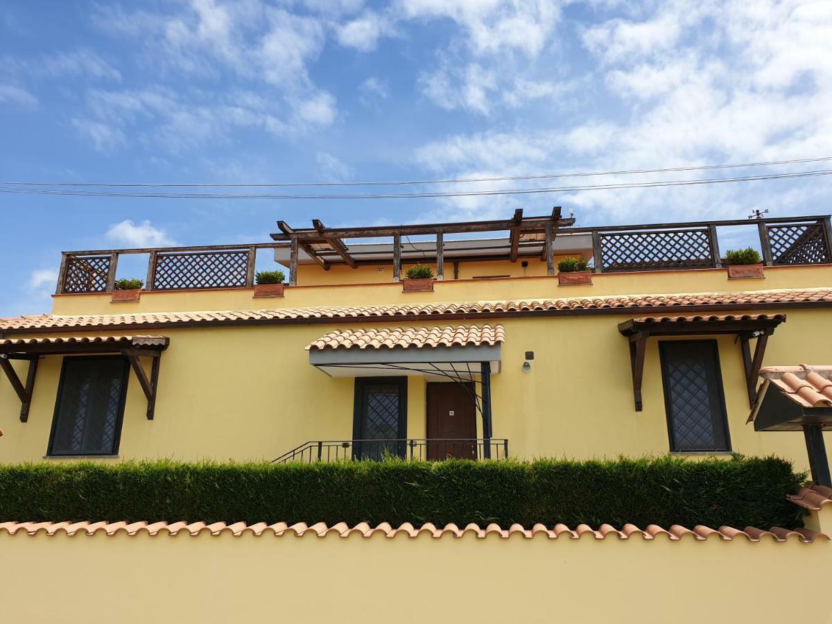 Fly In The World B&B Fiumicino Eksteriør bilde