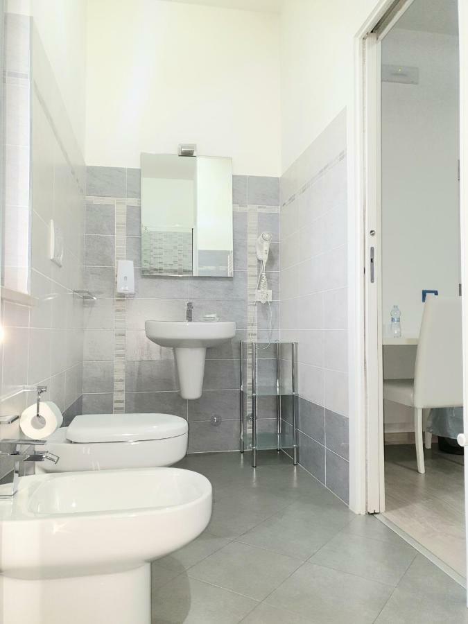 Fly In The World B&B Fiumicino Eksteriør bilde